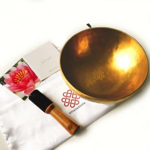 チベット・シンギングボウル 渋金・大 | amanamana